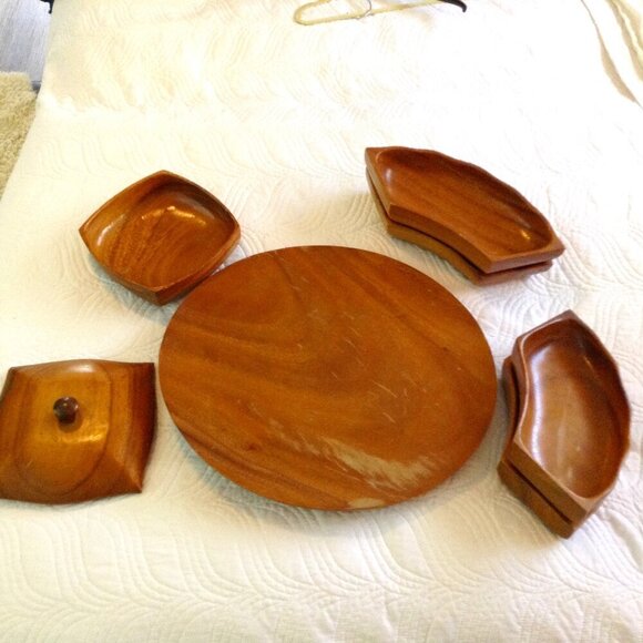 VINTAGE MCM Lazy Susan, Snack Server, Teak or Monkeypod. 4 Snack trays; Mid tray - Picture 2 of 5
